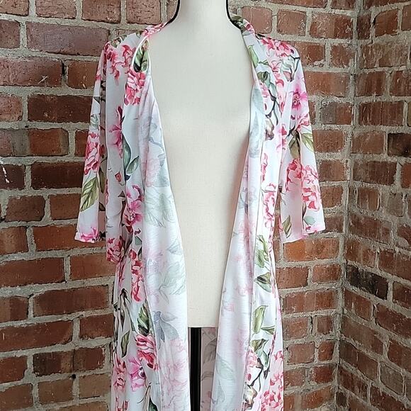 Show Me Your MuMu floral wrap robe O/S - Picture 6 of 9